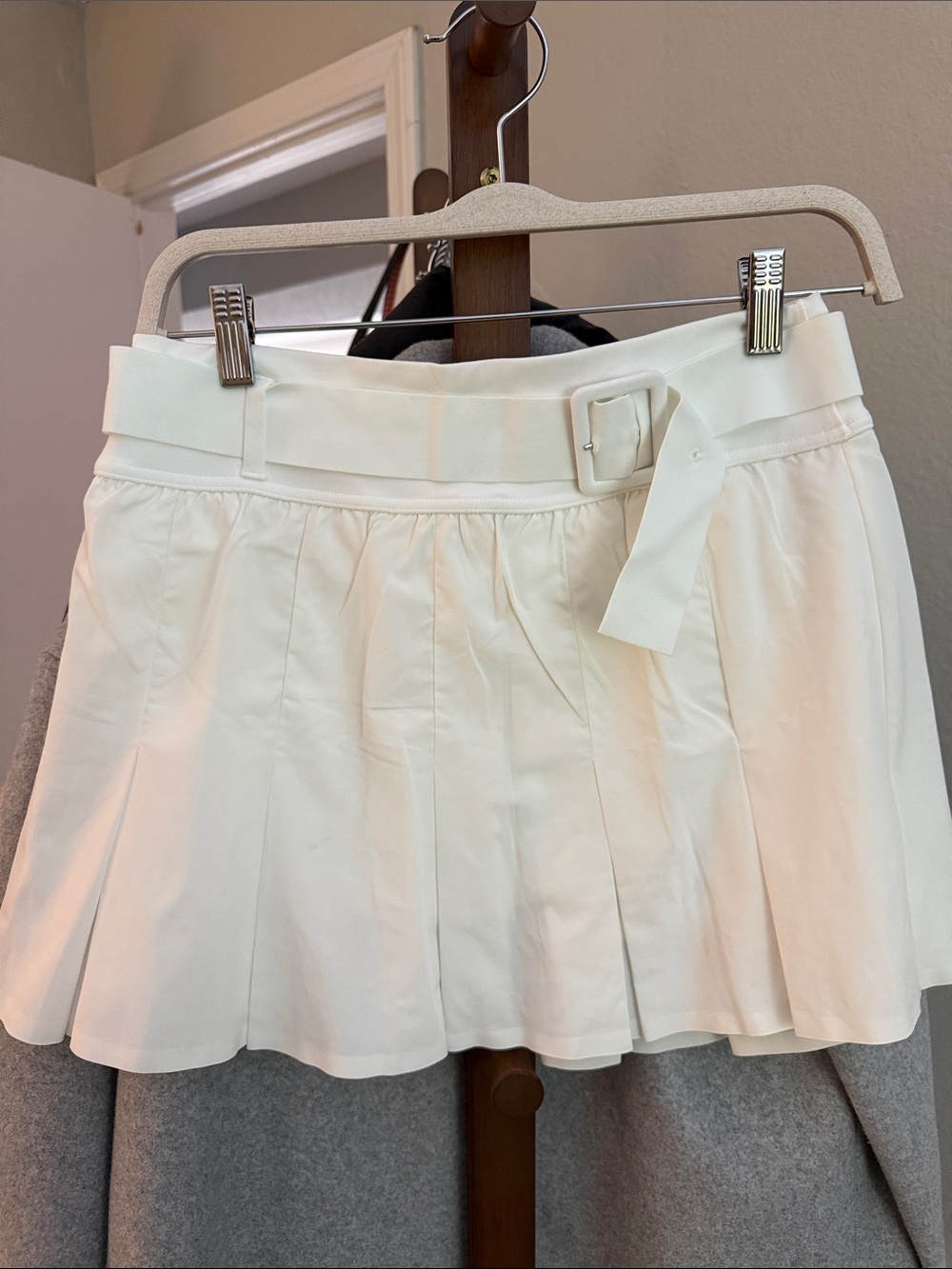 Aerie White Pleated Mini Skirt with Buckle Waistband